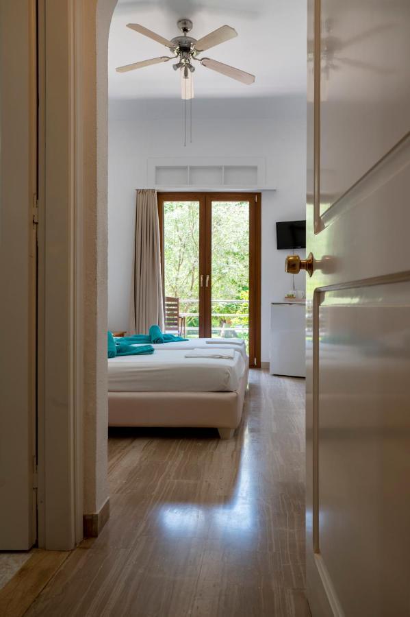 Villa Christiana Parga Exterior photo